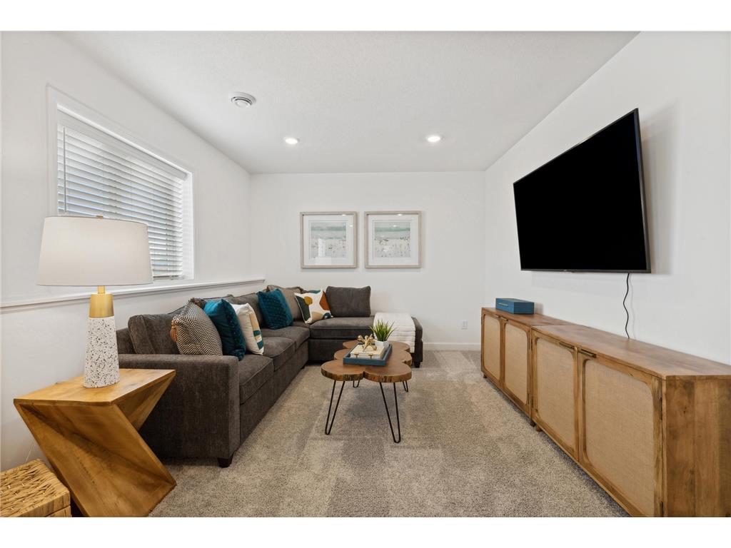 7950 42nd Street N Oakdale MN 55128 7003265 image17