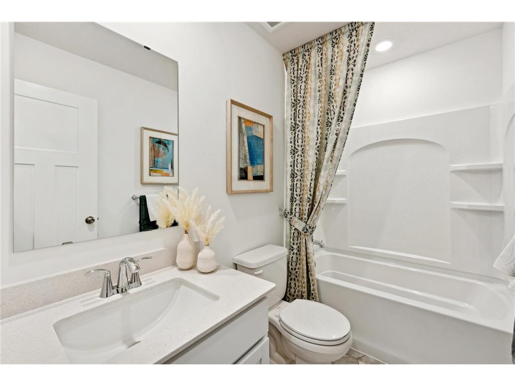 7950 42nd Street N Oakdale MN 55128 7003265 image19