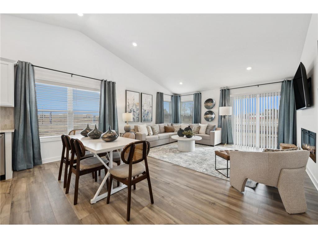 7950 42nd Street N Oakdale MN 55128 7003265 image5