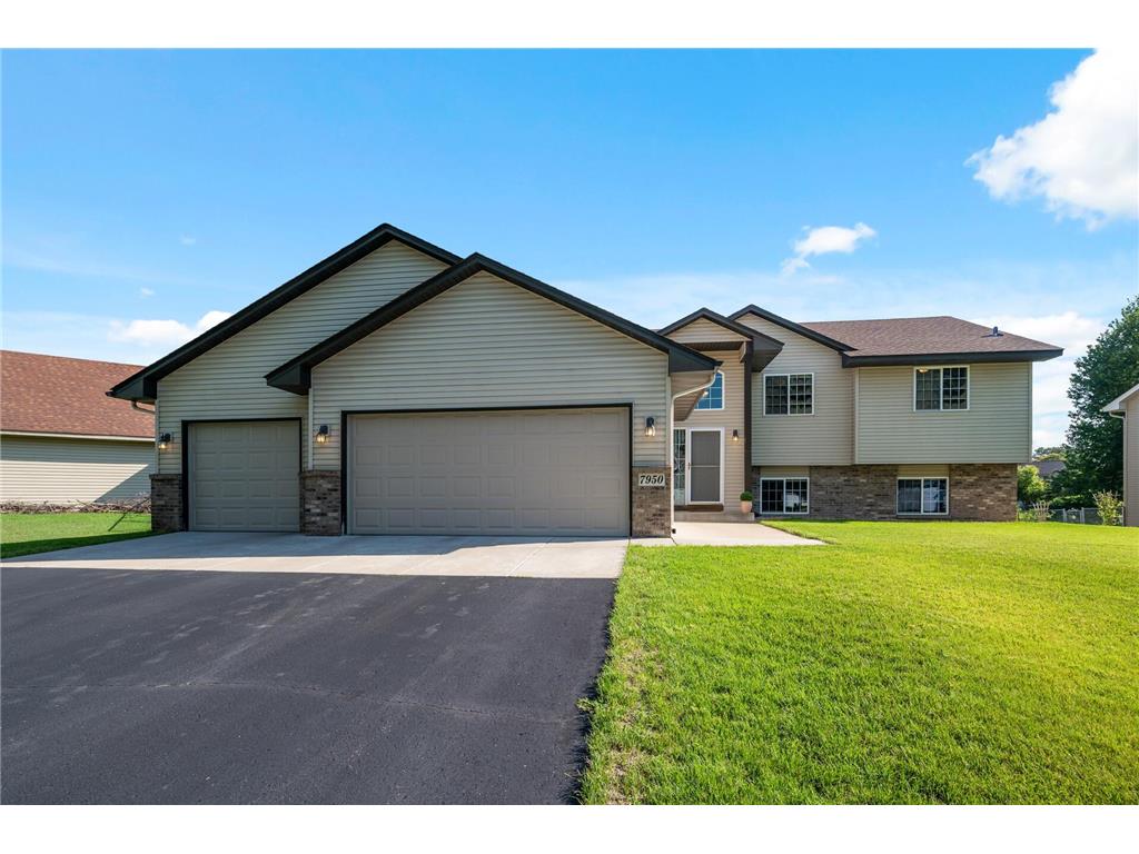 7950 Highland Drive Lino Lakes MN 55014 6408833 image1