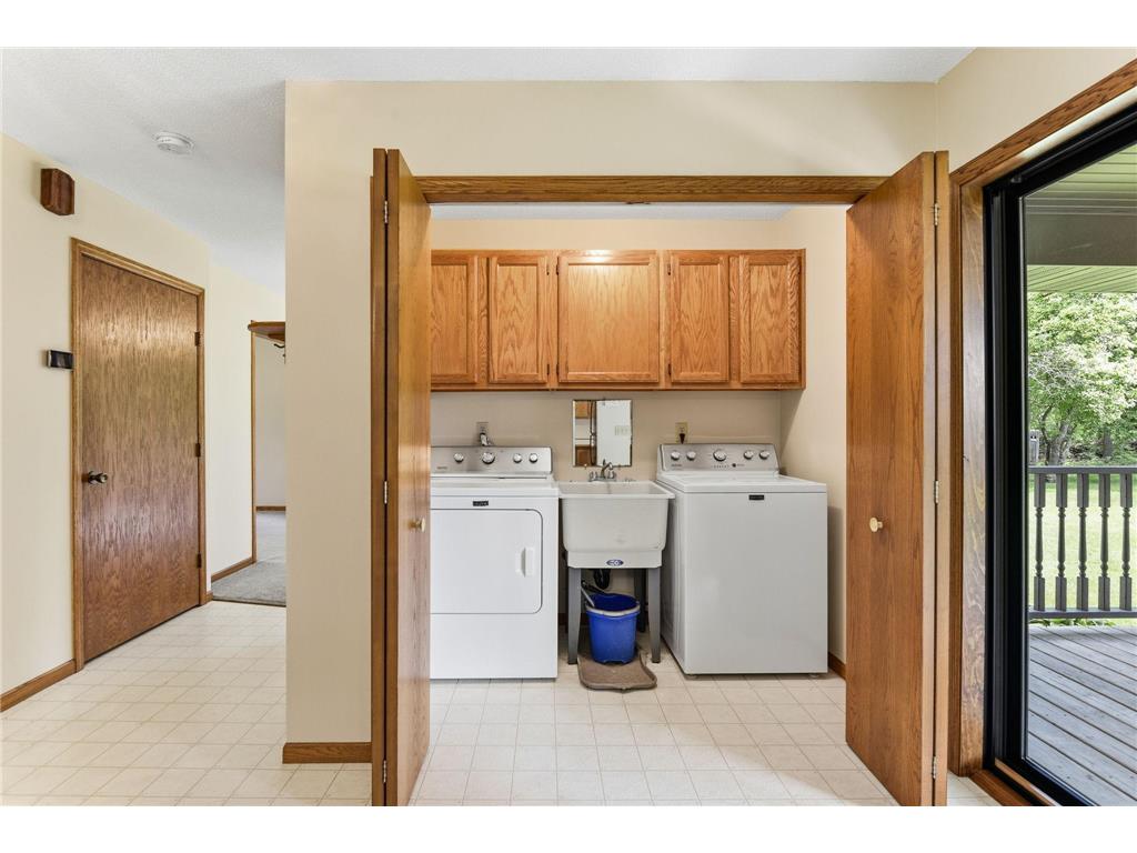 7953 Woodlawn Drive Mounds View MN 55112 7023797 image17