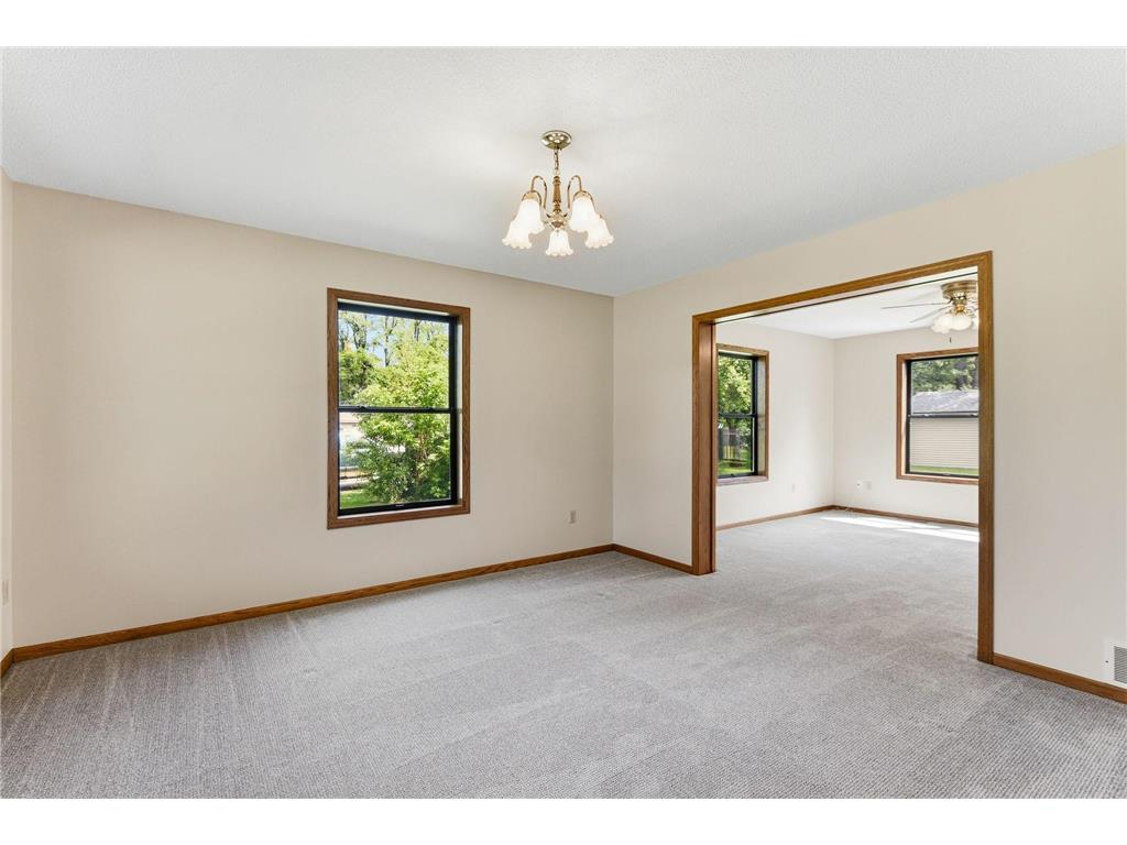 7953 Woodlawn Drive Mounds View MN 55112 7023797 image22