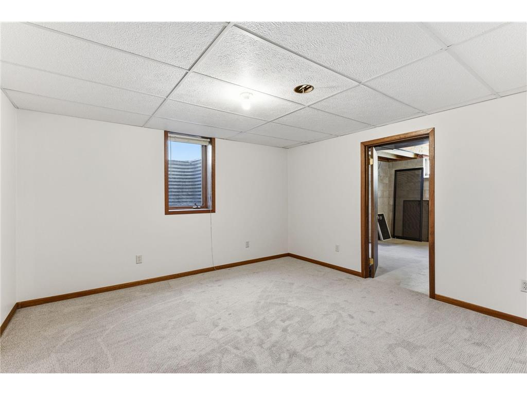 7953 Woodlawn Drive Mounds View MN 55112 7023797 image48