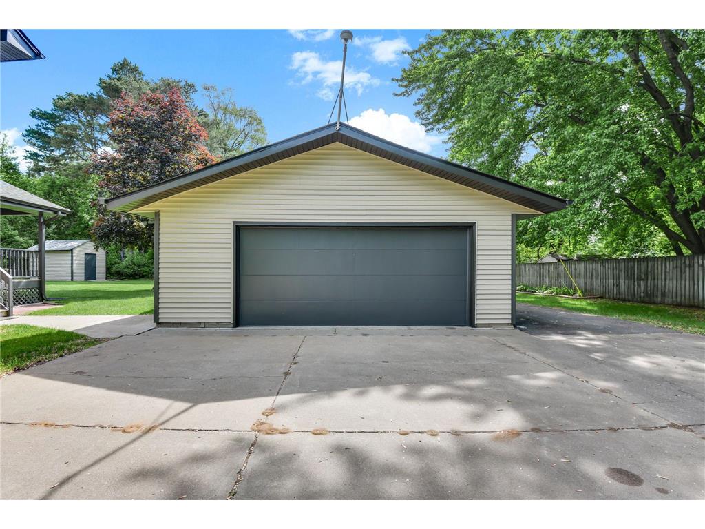 7953 Woodlawn Drive Mounds View MN 55112 7023797 image54