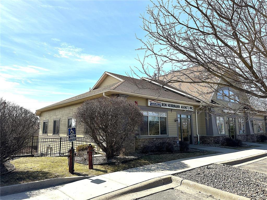 7955 Stone Creek Drive Chanhassen MN 55317 7056771 image1