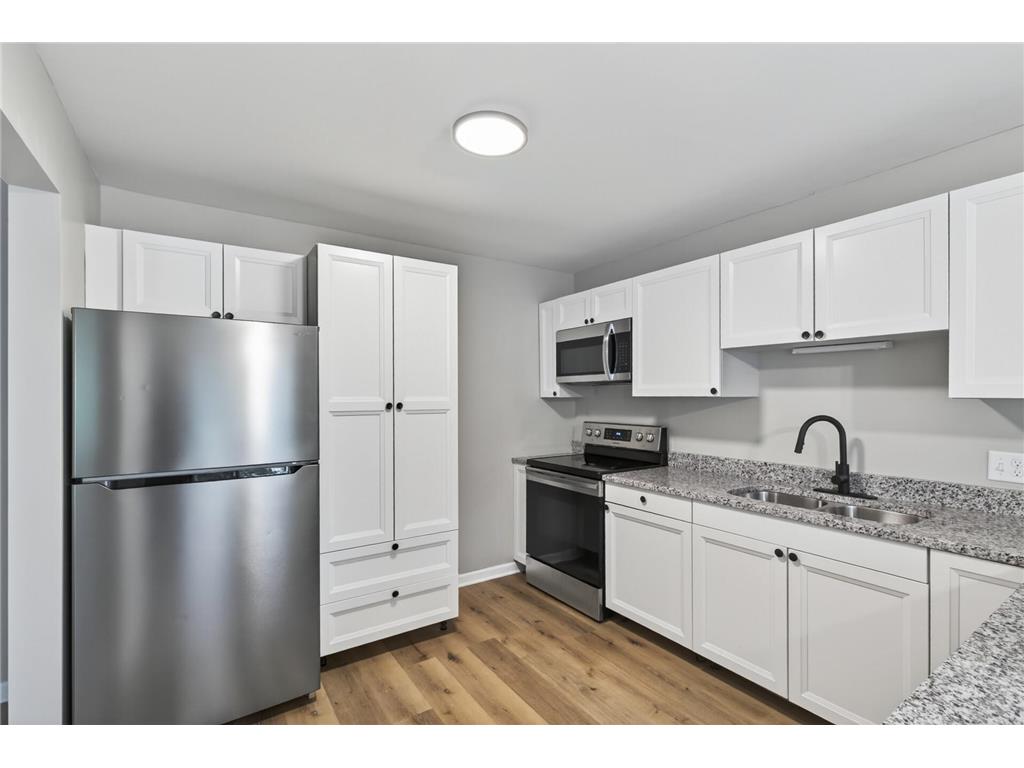 7956 Charles Way Inver Grove Heights MN 55076 7082390 image11
