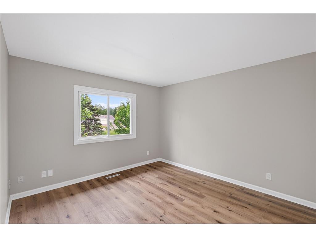 7956 Charles Way Inver Grove Heights MN 55076 7082390 image21