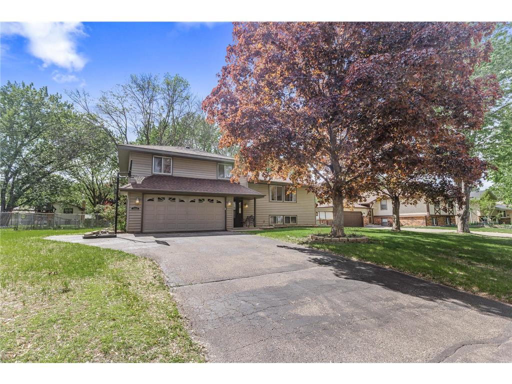 7957 Perry Avenue N Brooklyn Park MN 55443 6727161 image1