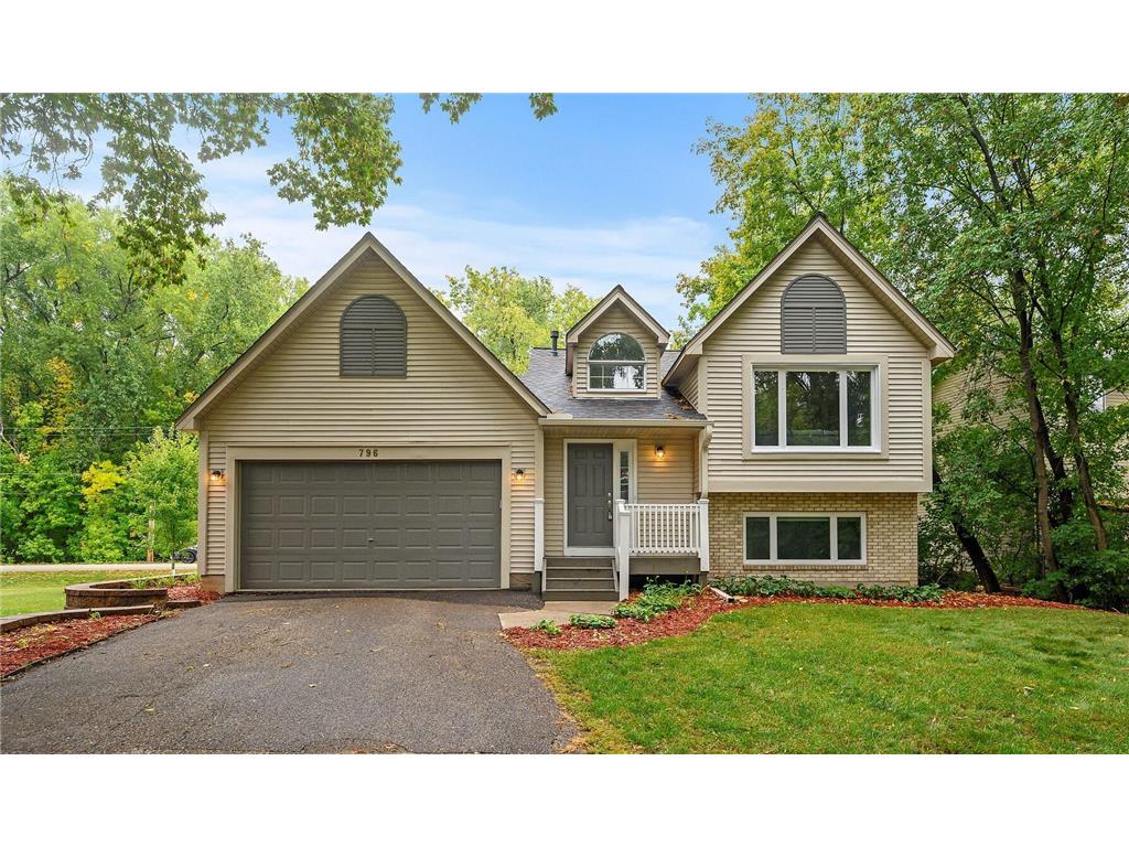 796 Carla Lane Little Canada MN 55109 6436692 image1