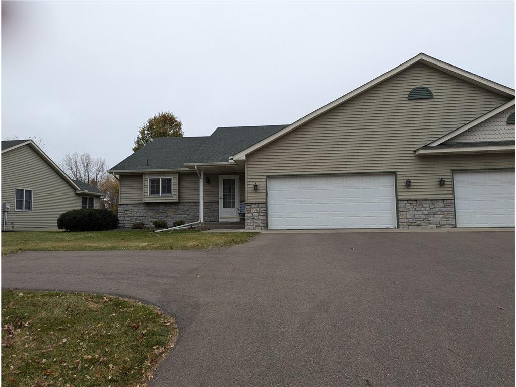 7961 15th Street N Oakdale MN 55128 6628889 image1