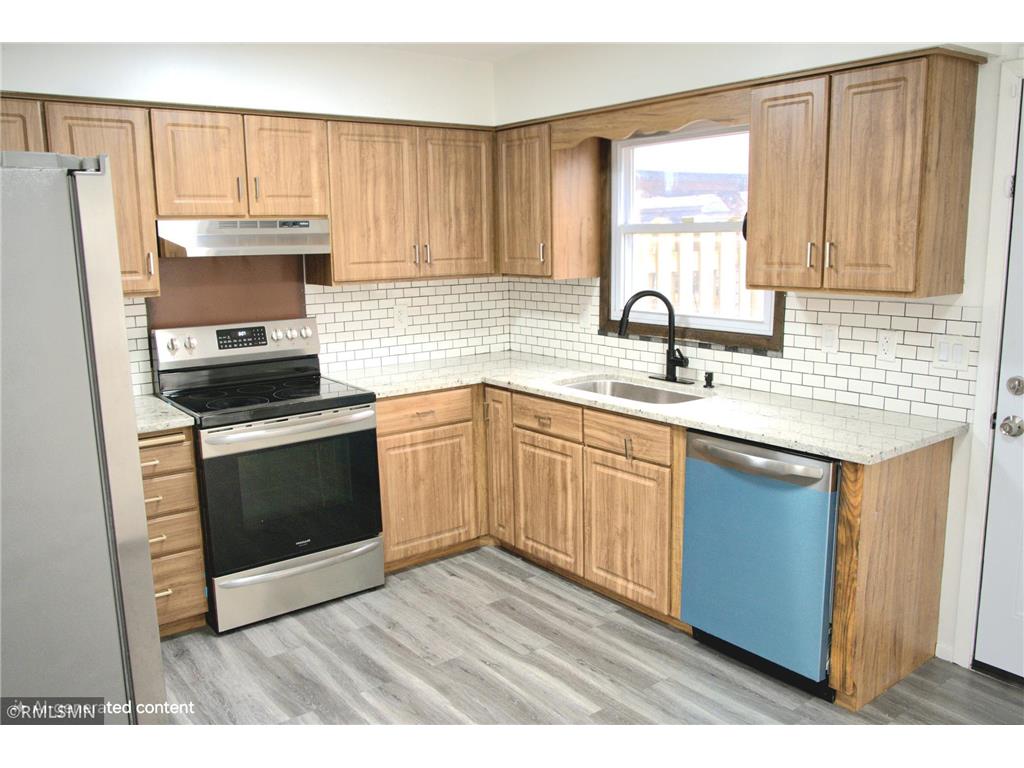 7962 Lad Parkway Brooklyn Park MN 55443 7100505 image7