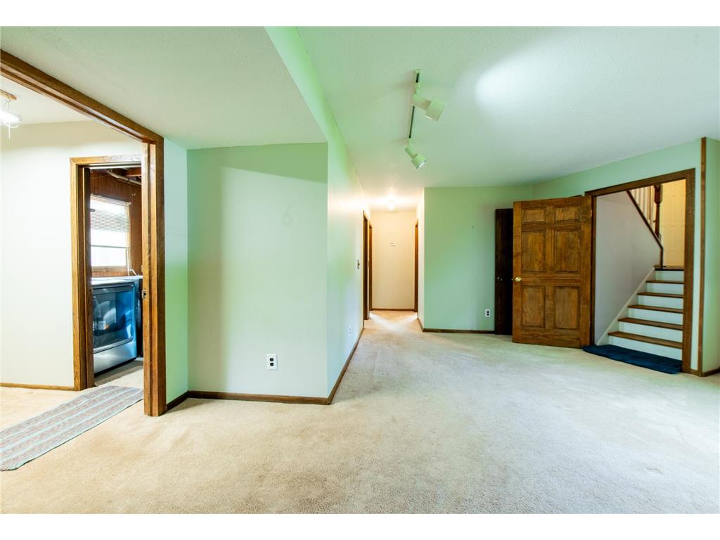 7965 Sierra Parkway Brooklyn Park MN 55444 7100265 image24