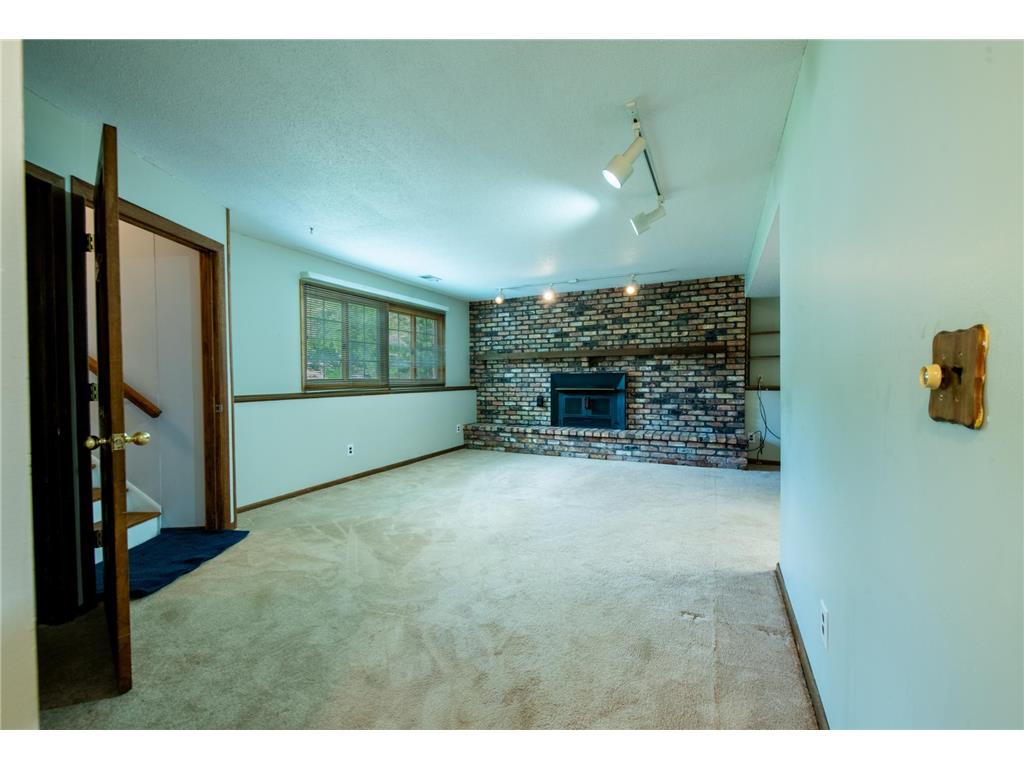 7965 Sierra Parkway Brooklyn Park MN 55444 7100265 image25