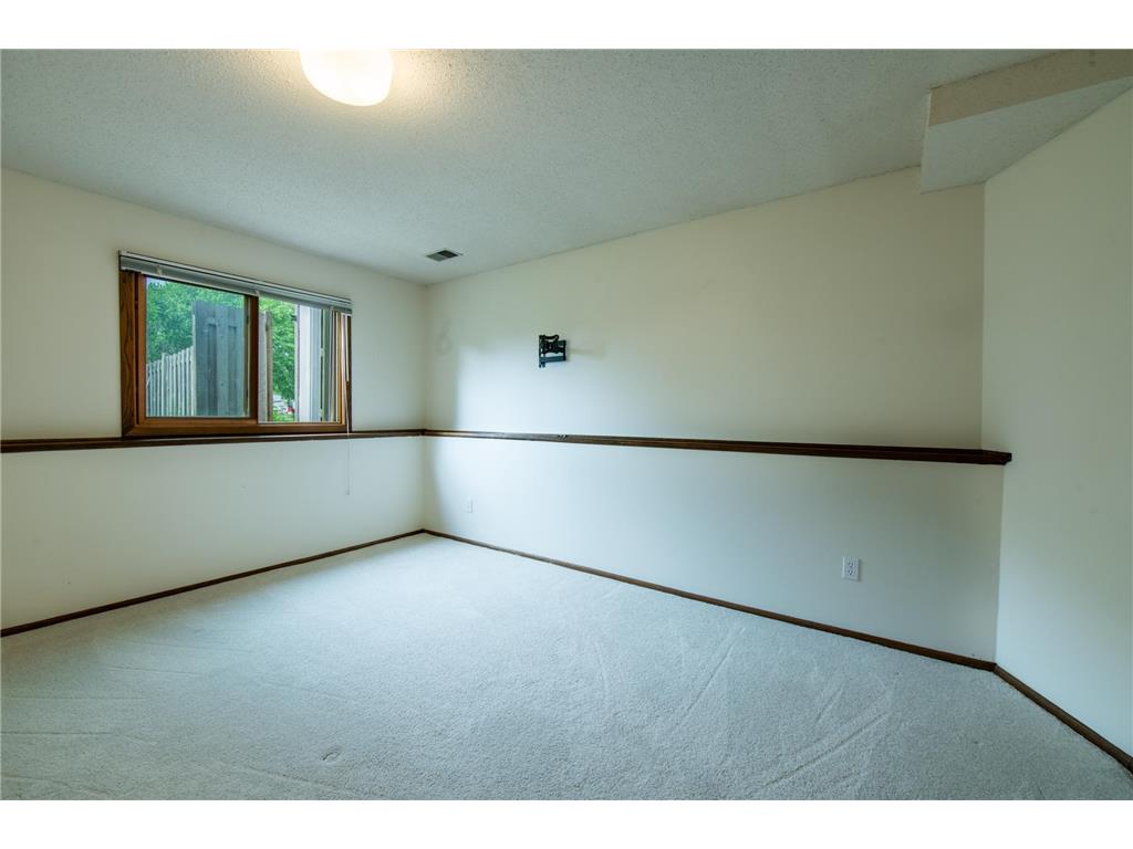 7965 Sierra Parkway Brooklyn Park MN 55444 7100265 image29