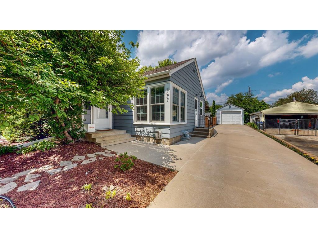 797 Cottage Avenue W Saint Paul MN 55117 6387989 image1