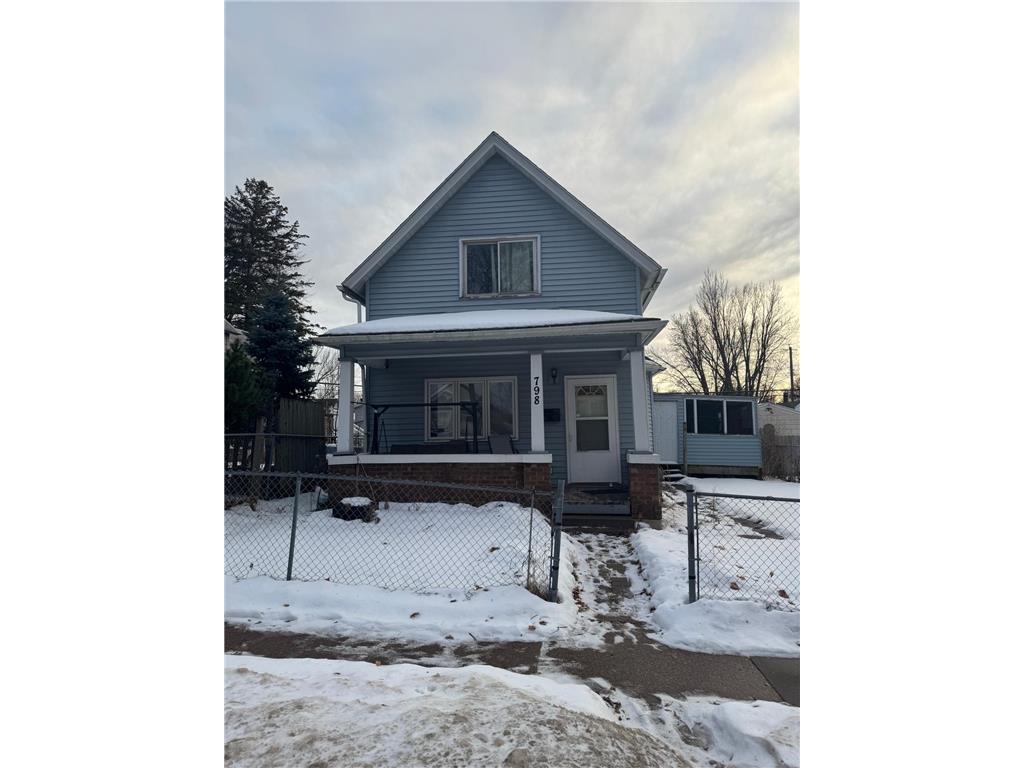 798 Cook Avenue E Saint Paul MN 55106 7056159 image1