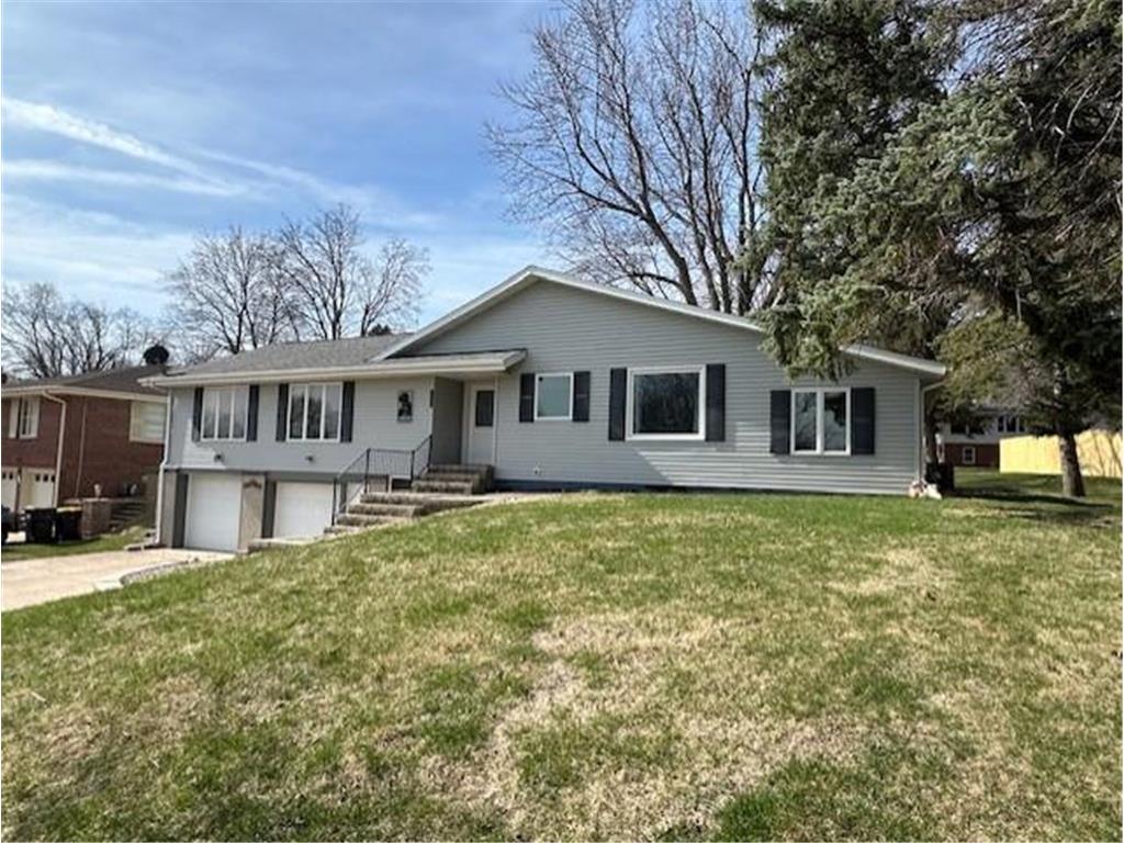 798 Des Moines Drive Windom MN 56101 6704647 image1