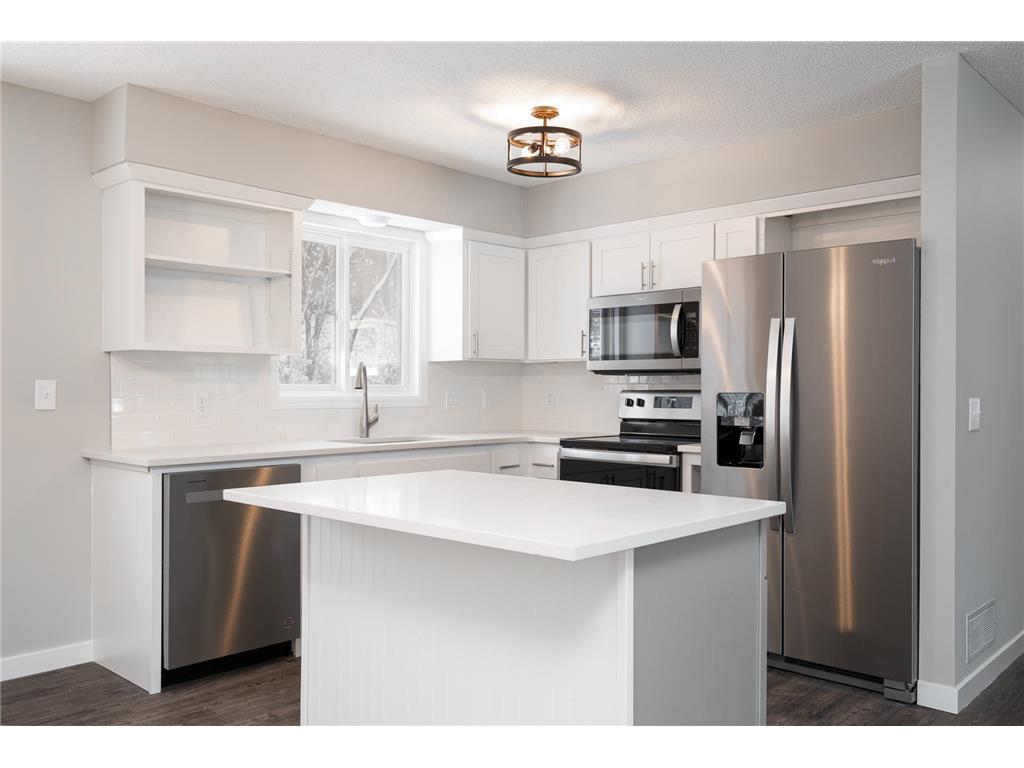 798 Manor Street Vadnais Heights MN 55127 6318936 image1