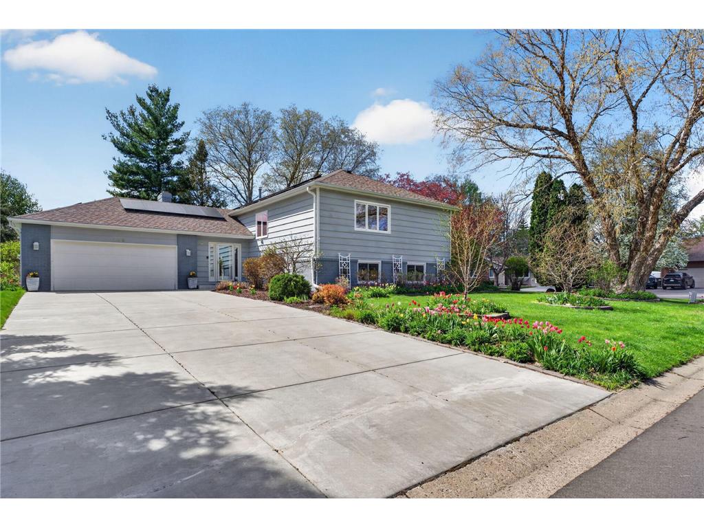 798 Sunset Drive Eagan MN 55123 7057232 image3