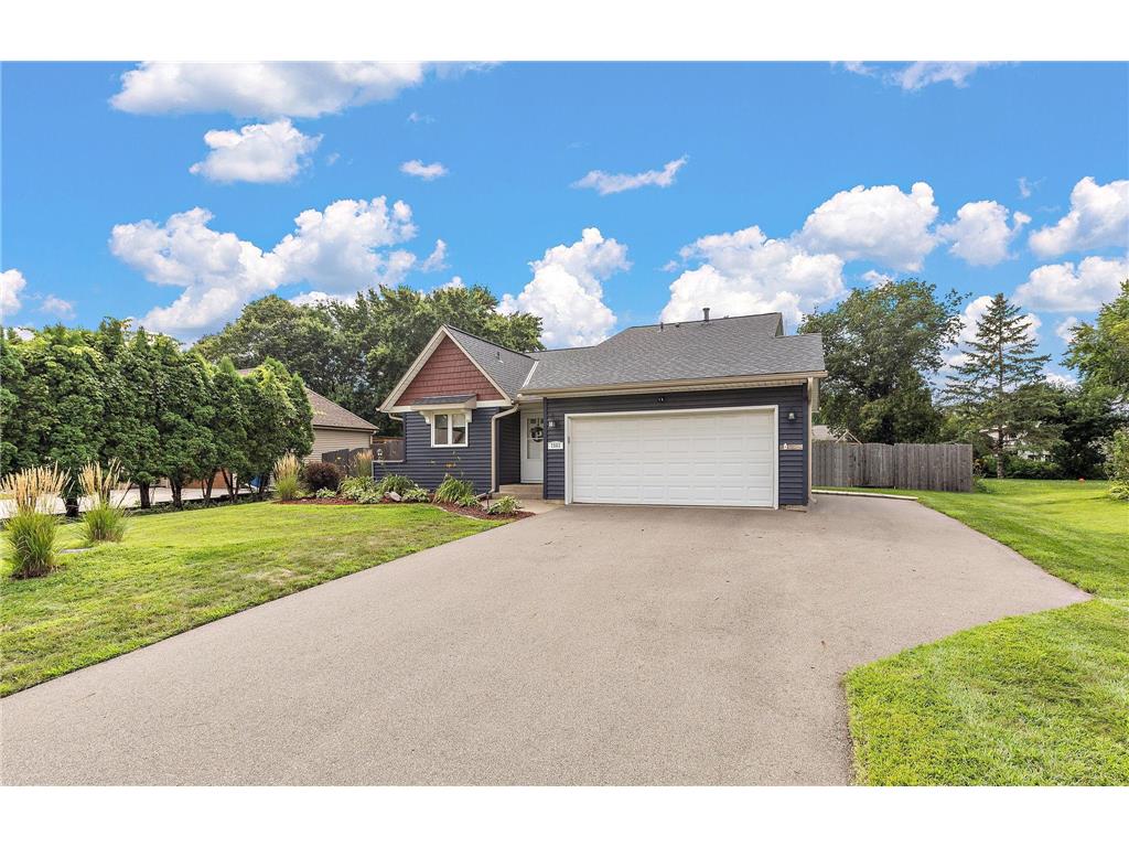 7983 Hallmark Way Apple Valley MN 55124 6775862 image1