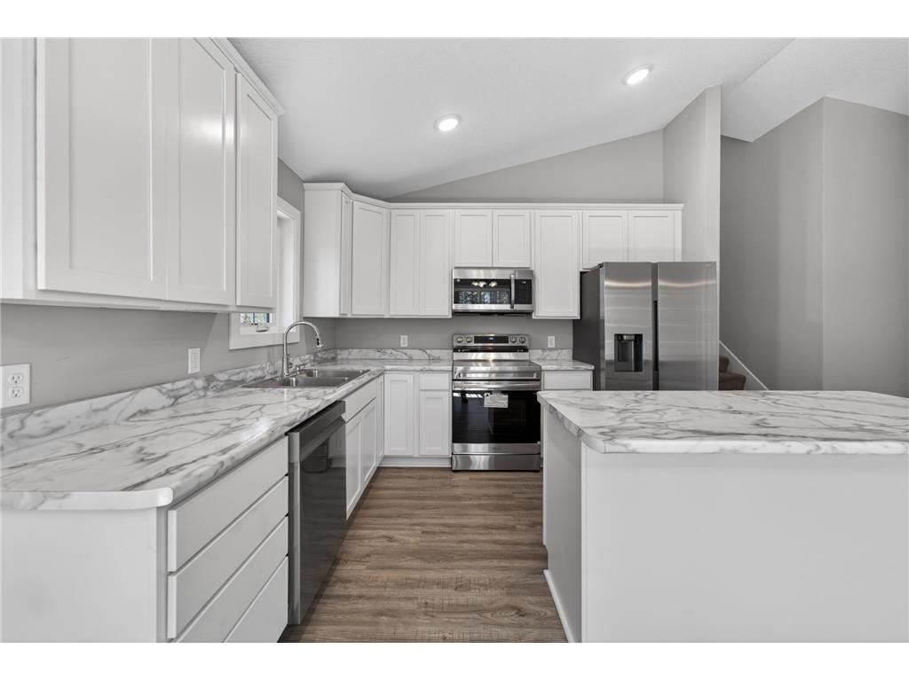 7983 Natalies Way Willow River MN 55795 7065473 image2