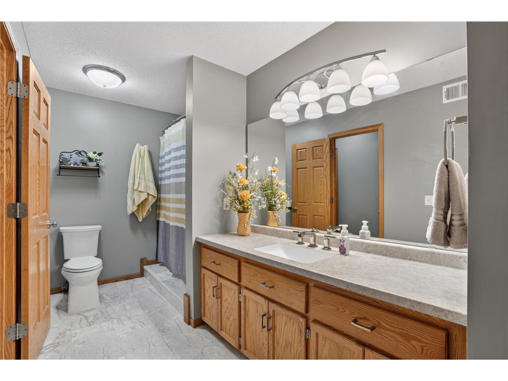 7987 Highland Drive Lino Lakes MN 55014 7078553 image14