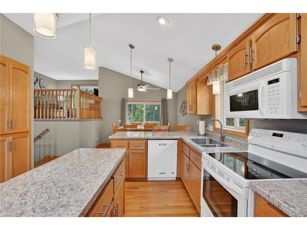 7987 Highland Drive Lino Lakes MN 55014 7078553 image4