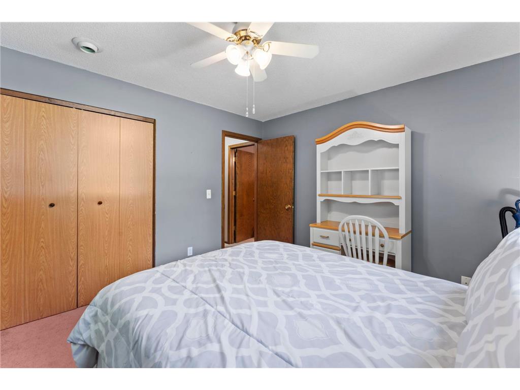 7989 Eastwood Road Mounds View MN 55112 7111356 image23