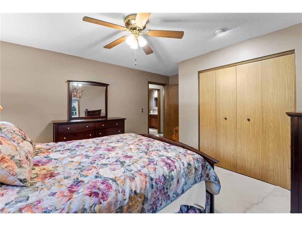 7989 Eastwood Road Mounds View MN 55112 7111356 image25