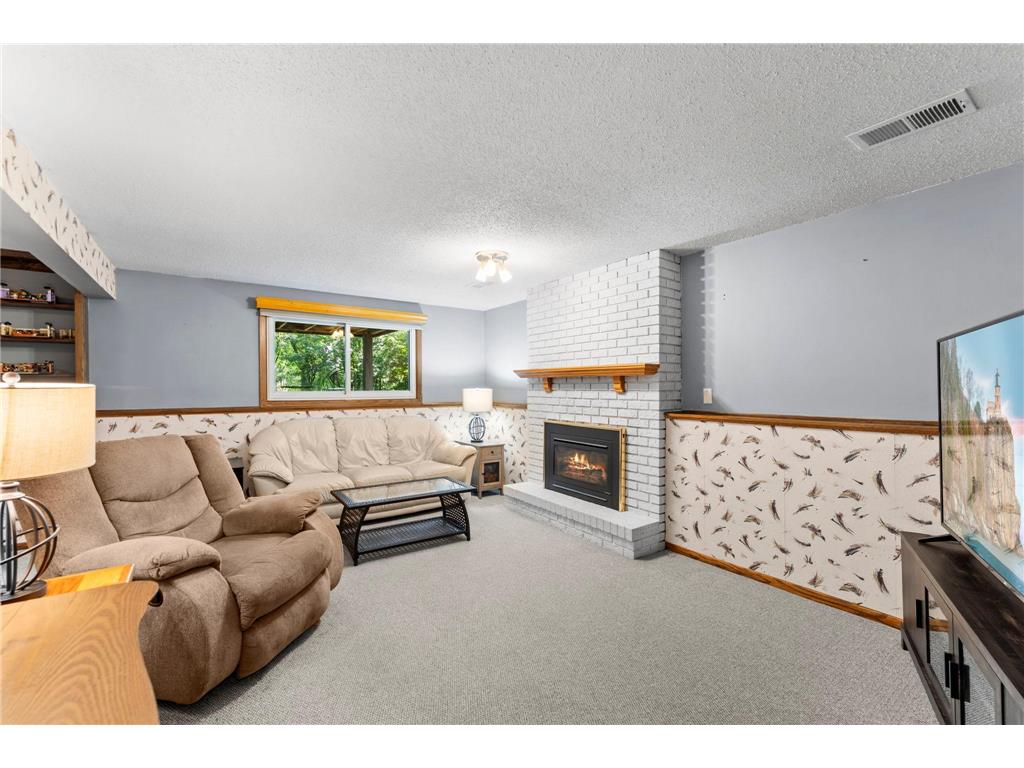 7989 Eastwood Road Mounds View MN 55112 7111356 image29