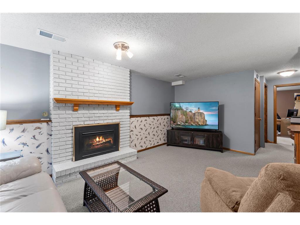 7989 Eastwood Road Mounds View MN 55112 7111356 image32