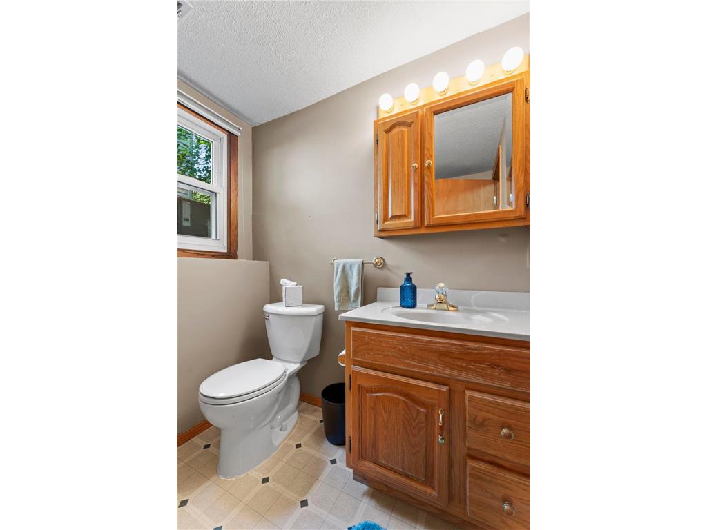 7989 Eastwood Road Mounds View MN 55112 7111356 image41