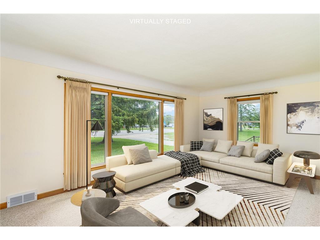 799 Century Avenue N Maplewood MN 55119 6549109 image1