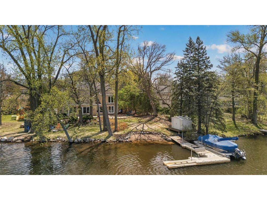 799 Heinel Drive Roseville MN 55113 - Owasso 7063161 image1