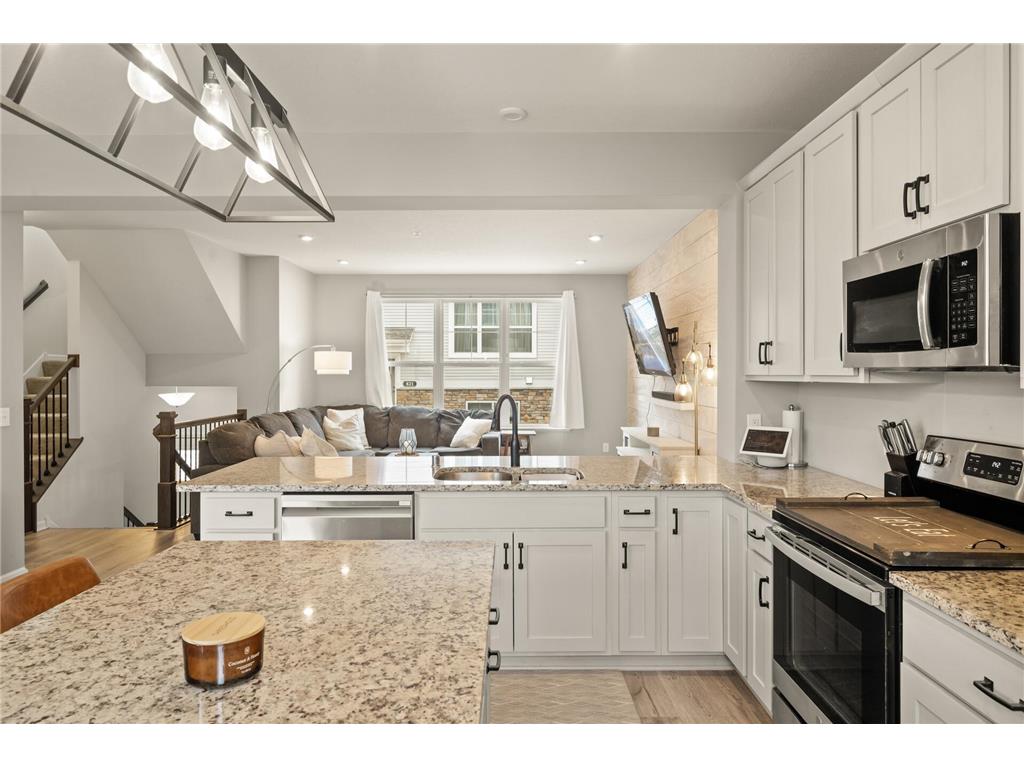 799 Roselyn Drive Victoria MN 55386 7038487 image9