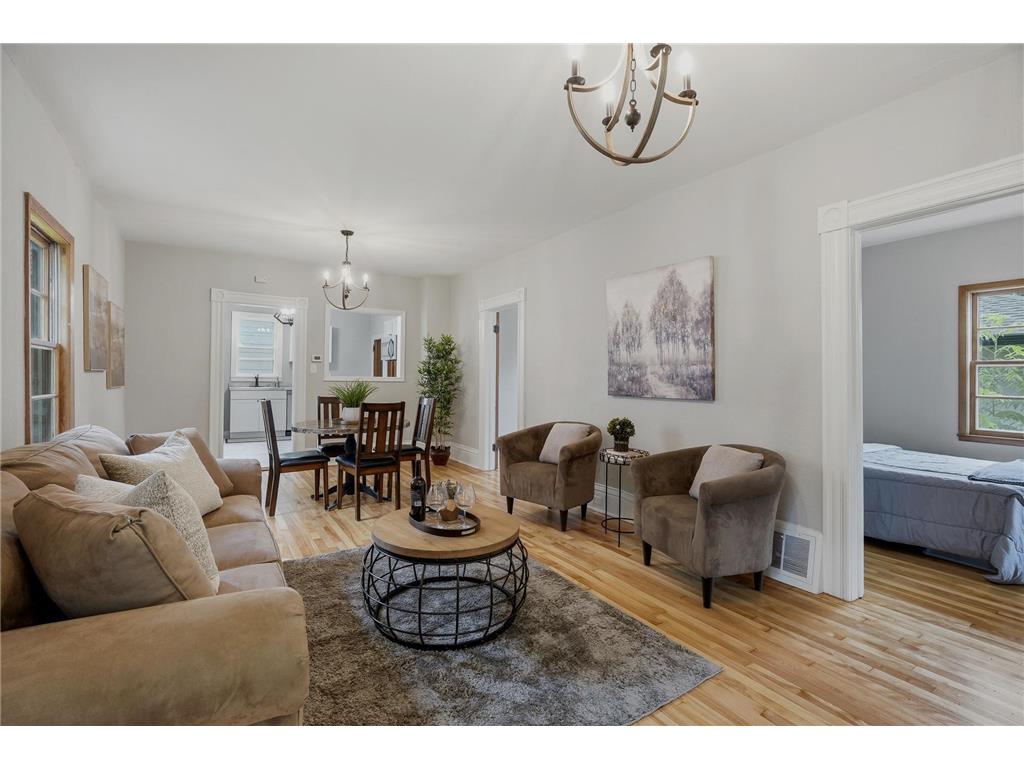 799 Watson Avenue Saint Paul MN 55102 7105688 image1