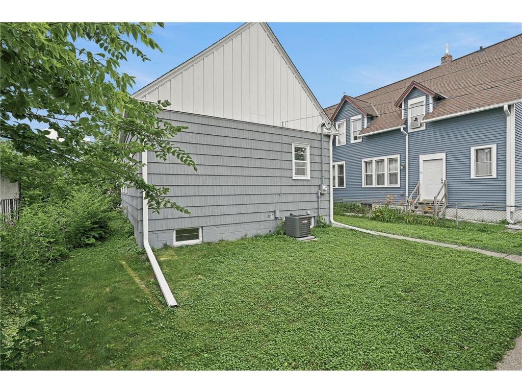 799 Watson Avenue Saint Paul MN 55102 7105688 image11