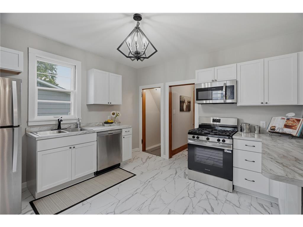 799 Watson Avenue Saint Paul MN 55102 7105688 image21