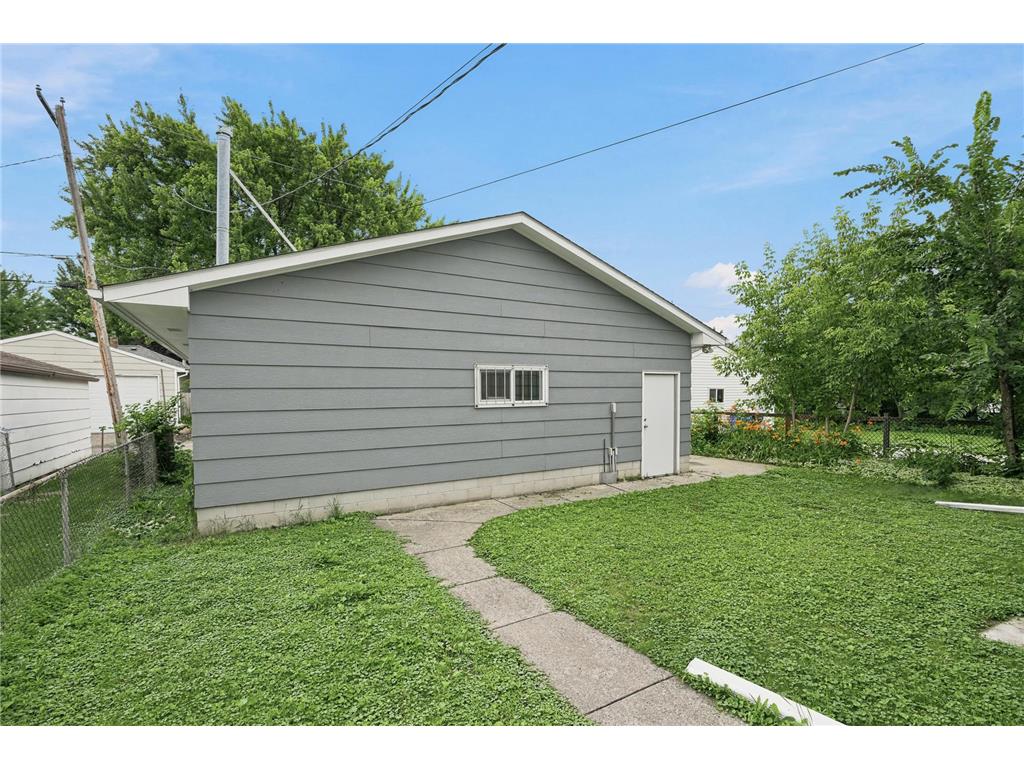 799 Watson Avenue Saint Paul MN 55102 7105688 image8