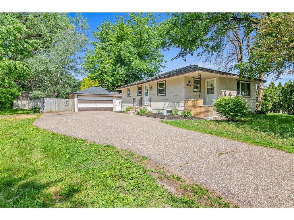 7990 E River Road Fridley MN 55432 7086092 image1