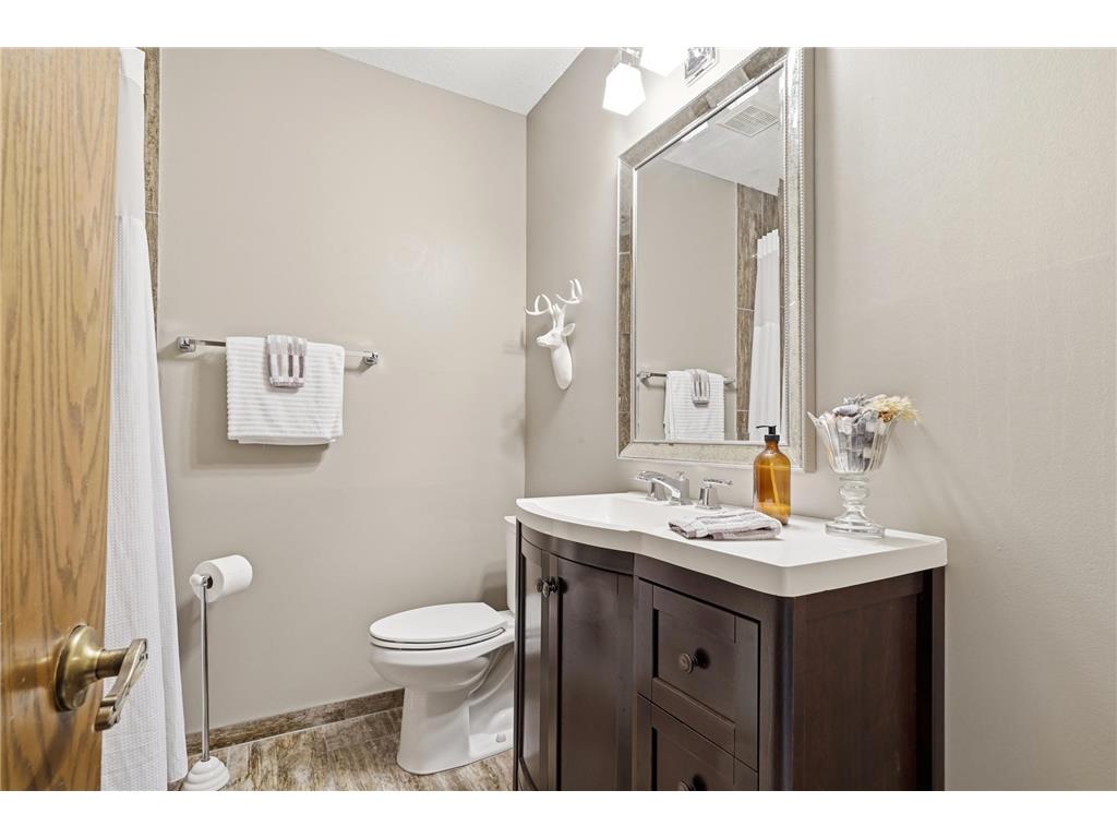 7990 Island Road Eden Prairie MN 55347 - Mitchell 7070410 image31