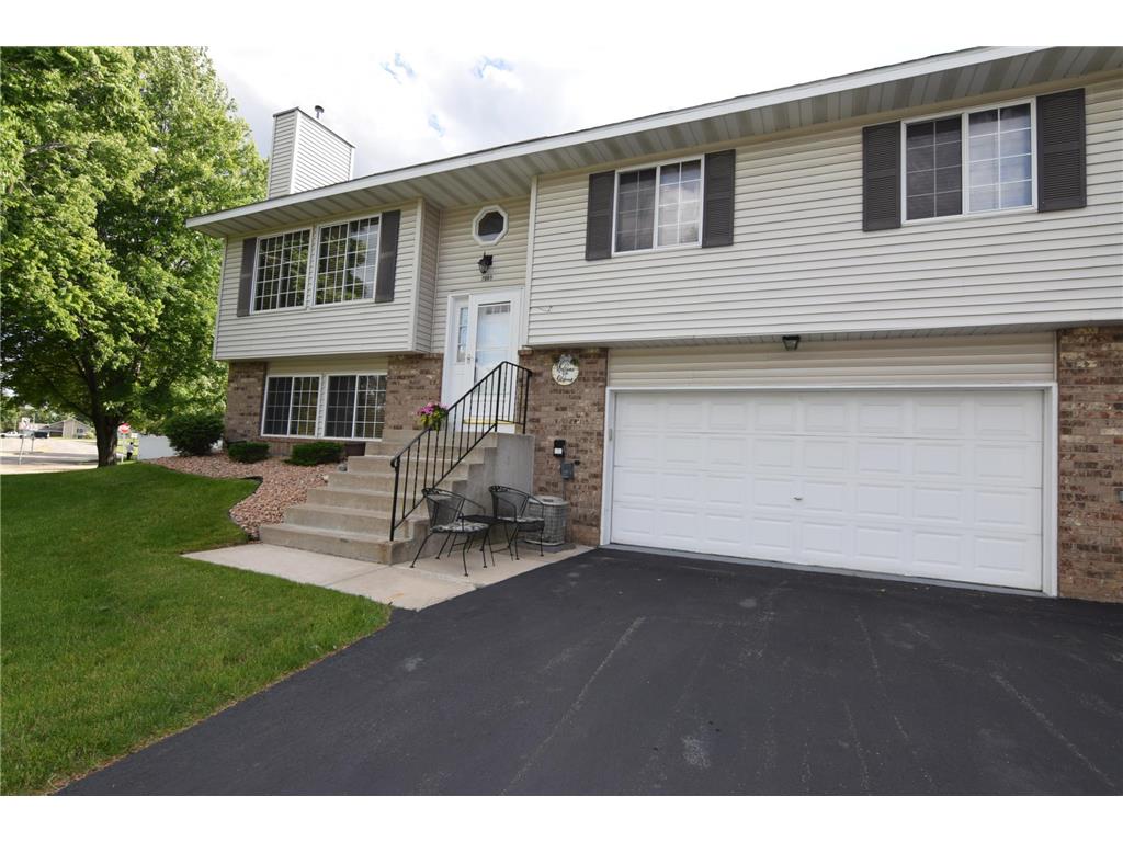 7991 147th Street W Apple Valley MN 55124 6550444 image1