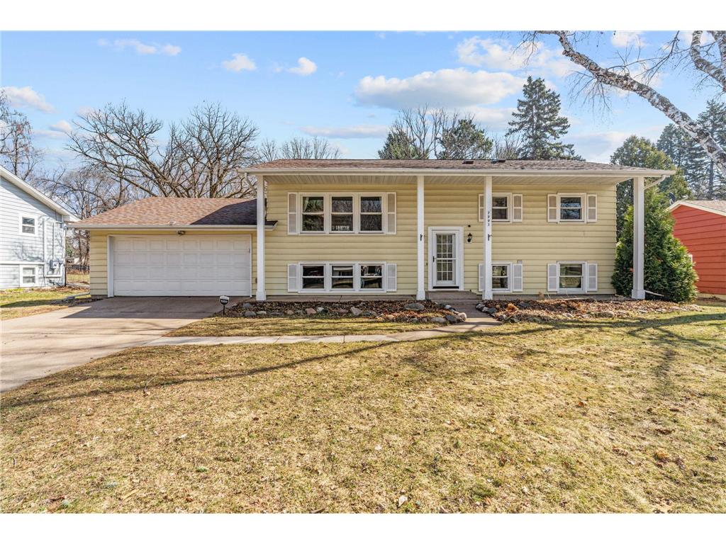 7993 Greenwood Drive Mounds View MN 55112 7046094 image1