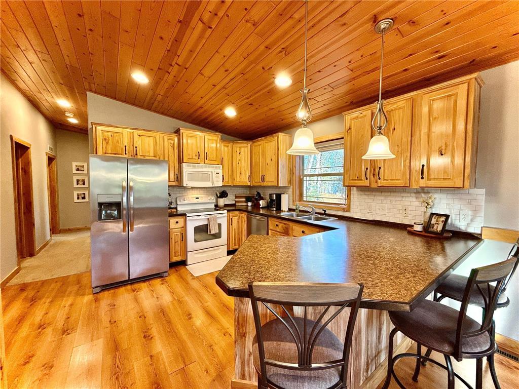 7995 Treefrog Drive NW Walker MN 56484 - Leech Lake 7000989 image10