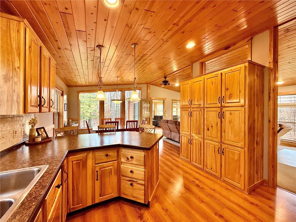7995 Treefrog Drive NW Walker MN 56484 - Leech Lake 7000989 image13