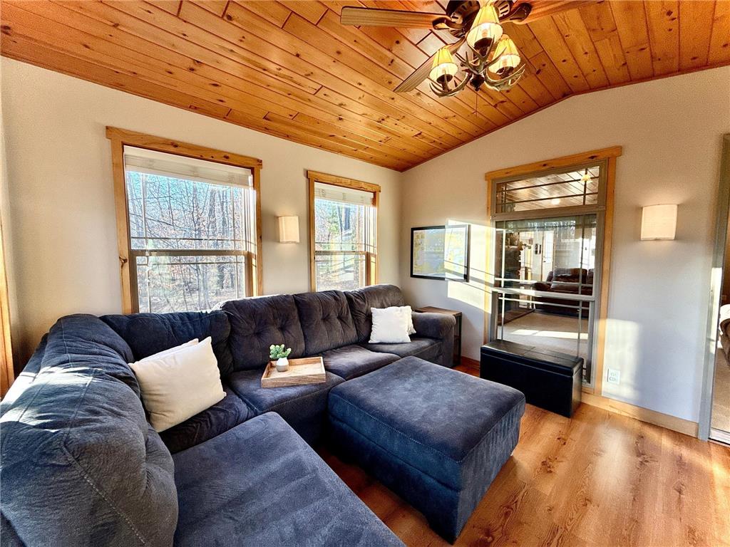 7995 Treefrog Drive NW Walker MN 56484 - Leech Lake 7000989 image20