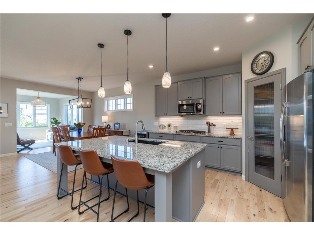 7997 183rd Street W Lakeville MN 55044 7002411 image1