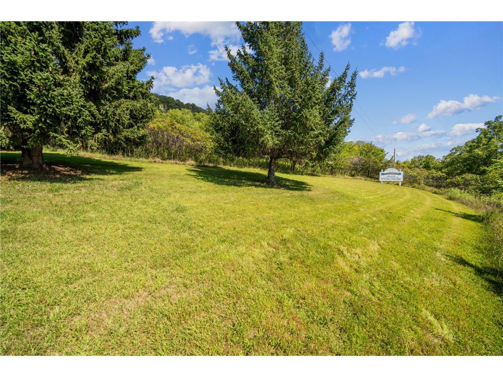 8.54 AC State Highway 35 Stockholm WI 54769 - Lake Pepin 6780018 image6