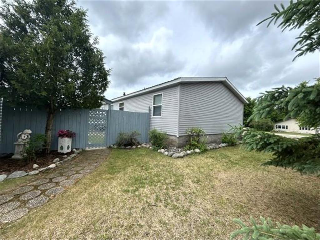 8 6th Avenue NW Deer River MN 56636 7088990 image3