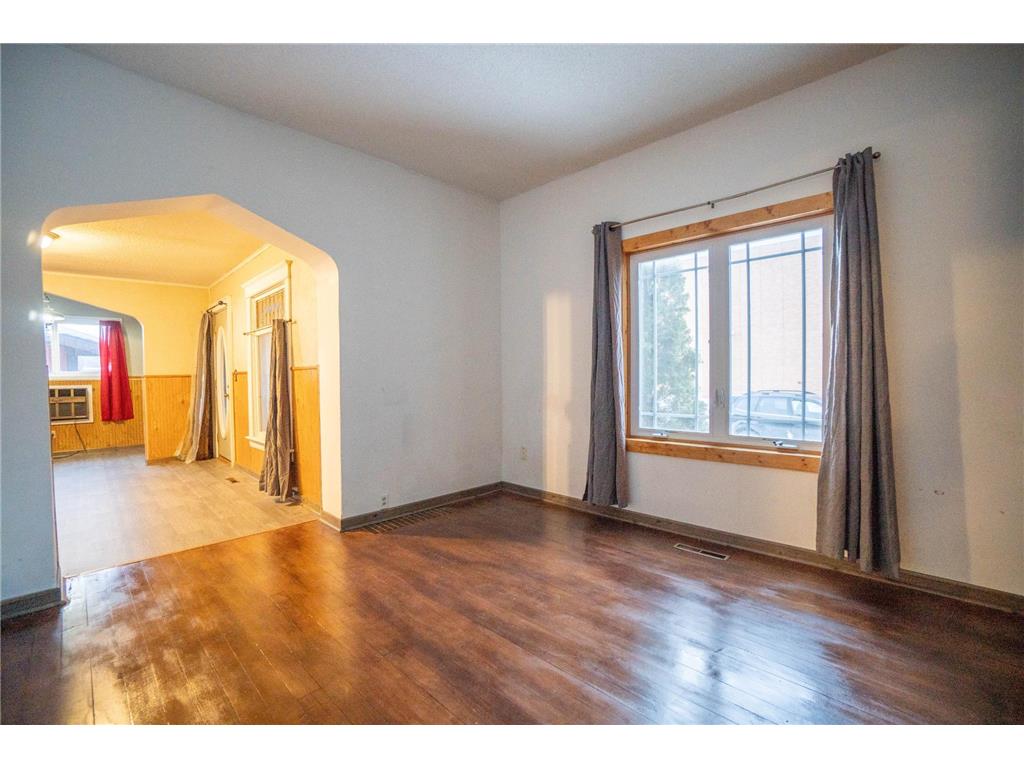 8 Dayton Avenue SE Wadena MN 56482 7001523 image3